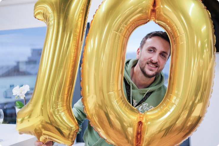 Nick Celebrates 10 years in Net Affinity
